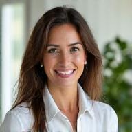 Dra. Sofía Pérez, Nutricionista y Dietista Colegiada.